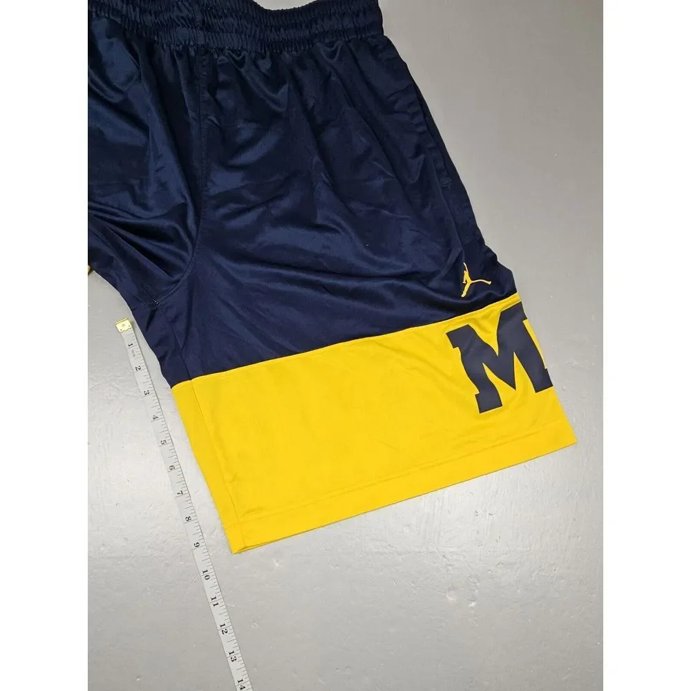 Nike Jordan Marquette University Authentic Basketball Team Shorts‎ Mens XL.